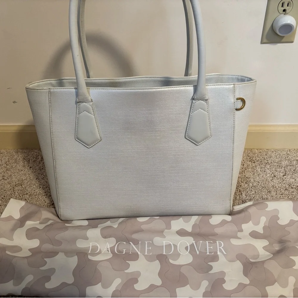Dagne Dover Classic Signature Tote in White Canvas - Picture 1 of 16